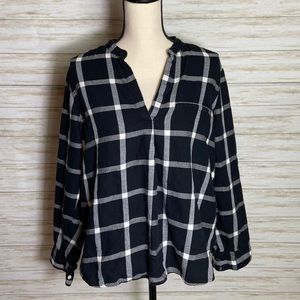 Old Navy Split Neck Top